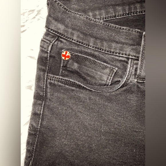 HUDSON KRISTA SUPER SKINNY CROP JEANS SZ 29 WASHED BLACK LIKE NEW - Picture 10 of 15